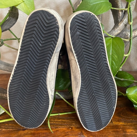 COPY - Brand New Golden Goose GGDB Mid/Star Sneakers. - Picture 7 of 8